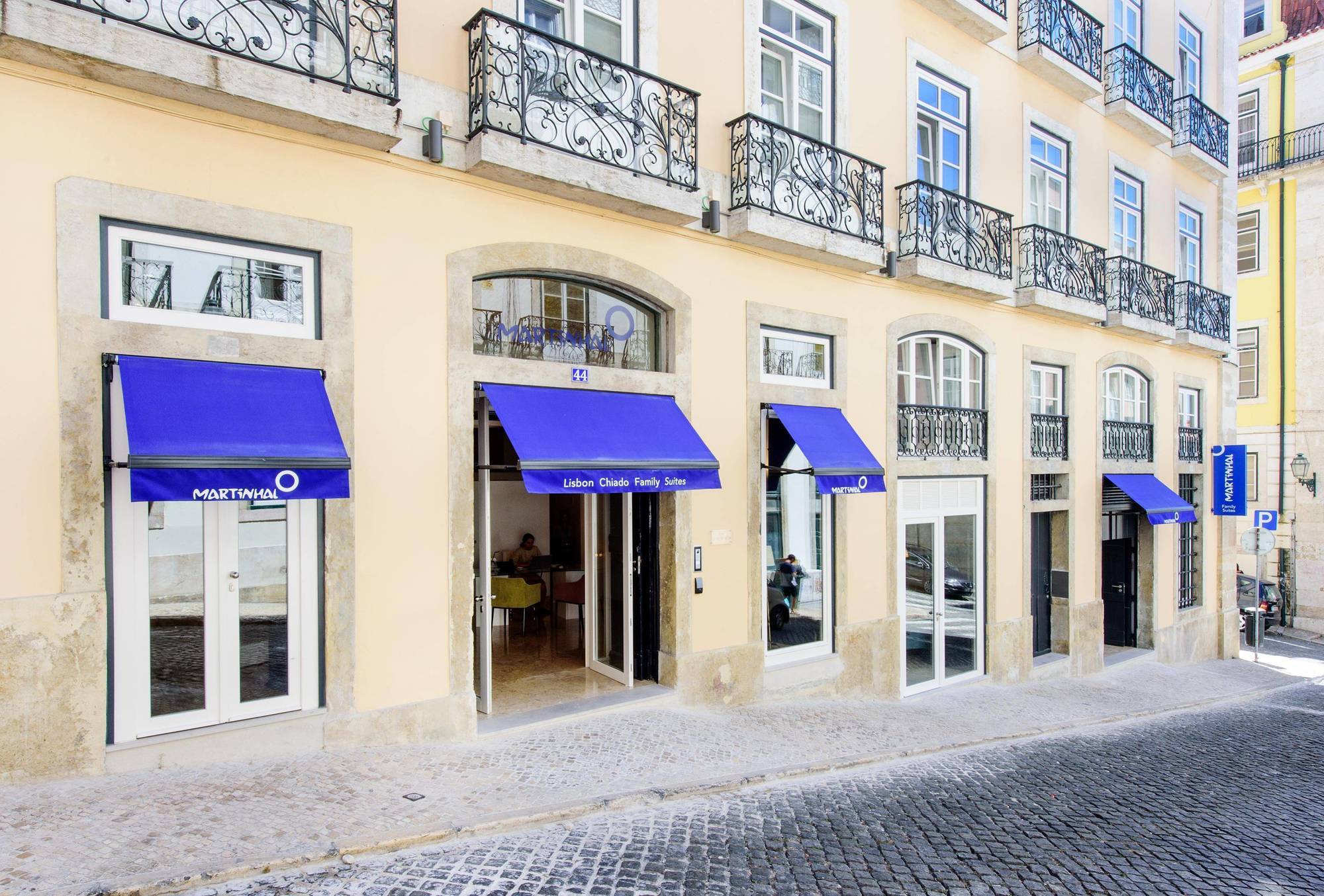 Aparthotel Martinhal Lisbon Chiado Esterno foto